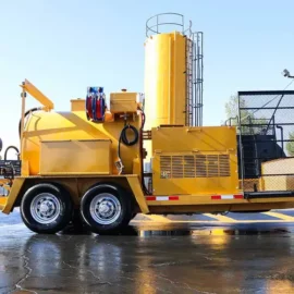 700 Gallon Seal Spray Trailer